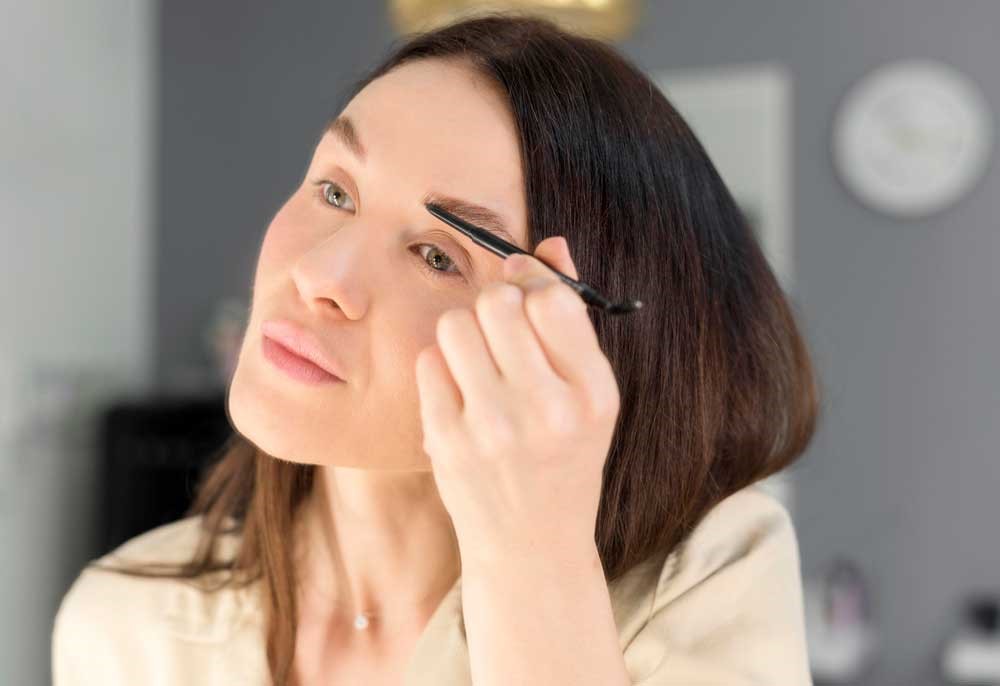 عکس ریزش ابرو بعد از کاشت