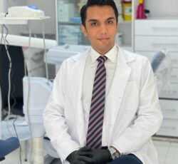 دکتر علی عزیزی – دندانپزشک زیبایی مشهد