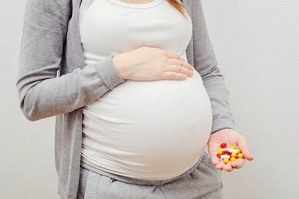 لیست ویتامین هایی که در بارداری باید بخورید