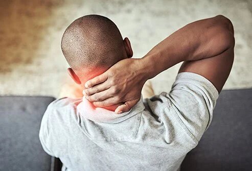 گردن درد همراه با سردرد و سرگیجه را جدی بگیرید!