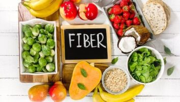 مصرف بیشتر فیبر برای سلامت بدن مفید است