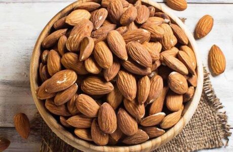 بهبود خواب با مصرف قاووت بادام و نبات