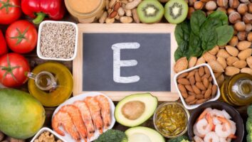 خوراکی‌های سرشار از ویتامین E بشناسید