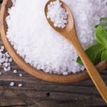 کاهش یک گرم نمک در روز ریسک بیماری قلبی را کاهش می دهد