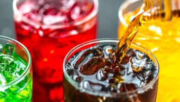 نوشیدنی که خطر بیماری قلبی را تا ۴۲ درصد افزایش می‌دهد