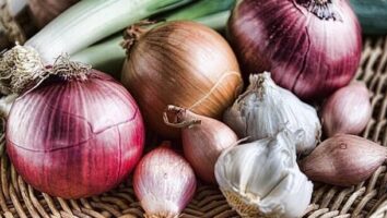 پیاز قند خون بالا را تا ۵۰ درصد کاهش می‌دهد