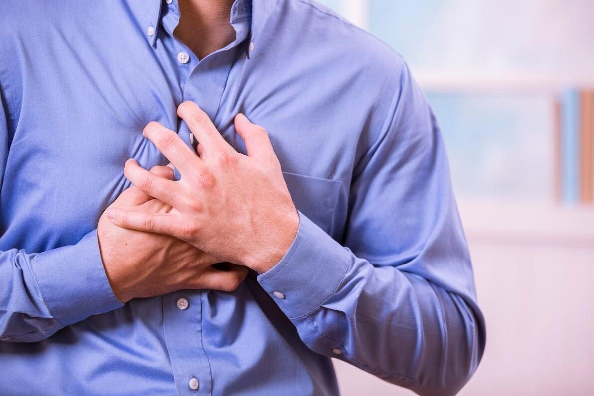 ارتباط درد قفسه سینه و تنگی نفس با خطر ناراحتی قلبی