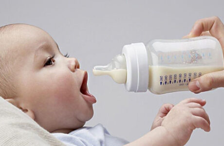 تغذیه نوزاد بر میزان آنتی‌بادی تاثیر دارد