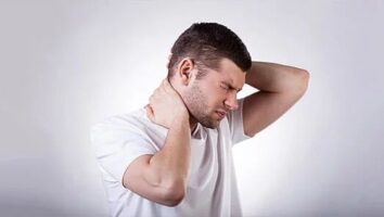 حرکات ورزشی برای گردن درد