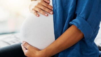 زنان بارداری که ناآگاهانه در معرض سرطان هستند