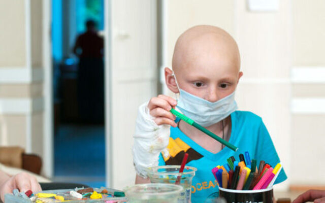 علائم «سرطان» در کودکان