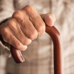 راهکارهای طب سنتی برای ارتقای سلامت سالمندان