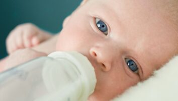 آیا شیر سویا برای نوزادان مفید است؟