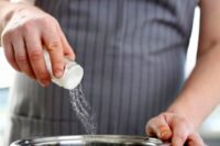 عوارض نخوردن نمک