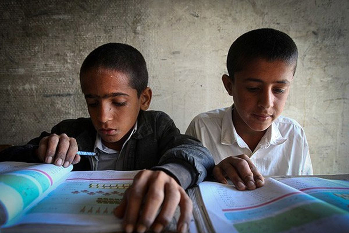 فقر و عدم دسترسی به مدرسه دلیل اصلی ترک تحصیل