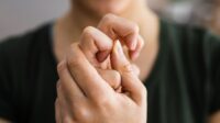 همه چیز را درباره شکستن قولنج بدانید