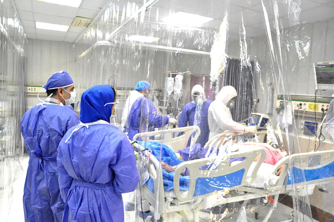 آمادگی ارائه خدمات درمانی برای افزایش احتمالی موارد کووید ۱۹ در بیمارستان های کشور